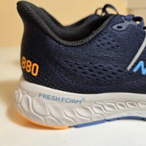 New Balance Men's Fresh Foam X 880v13 size 8 (41.5)